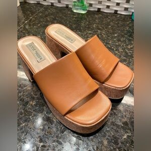 Steve Madden Canary Platform Sandal